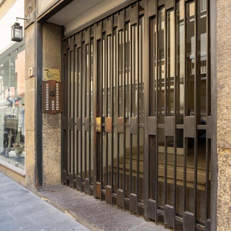 Ponte Vecchio Charming Apartment - Appartamento con 2 Camere da Letto - 19