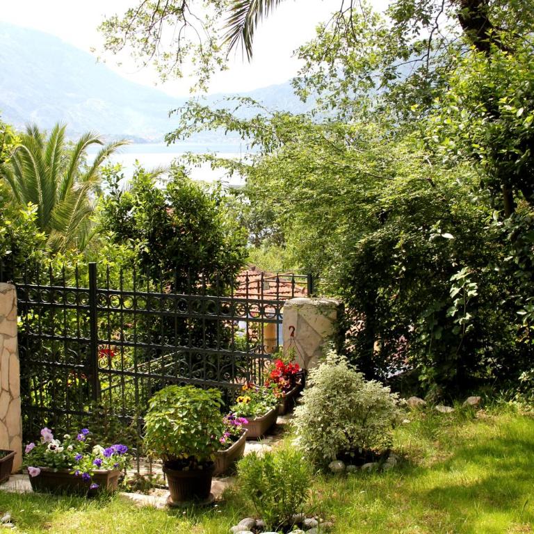 Meditation - Three-Bedroom House - 22