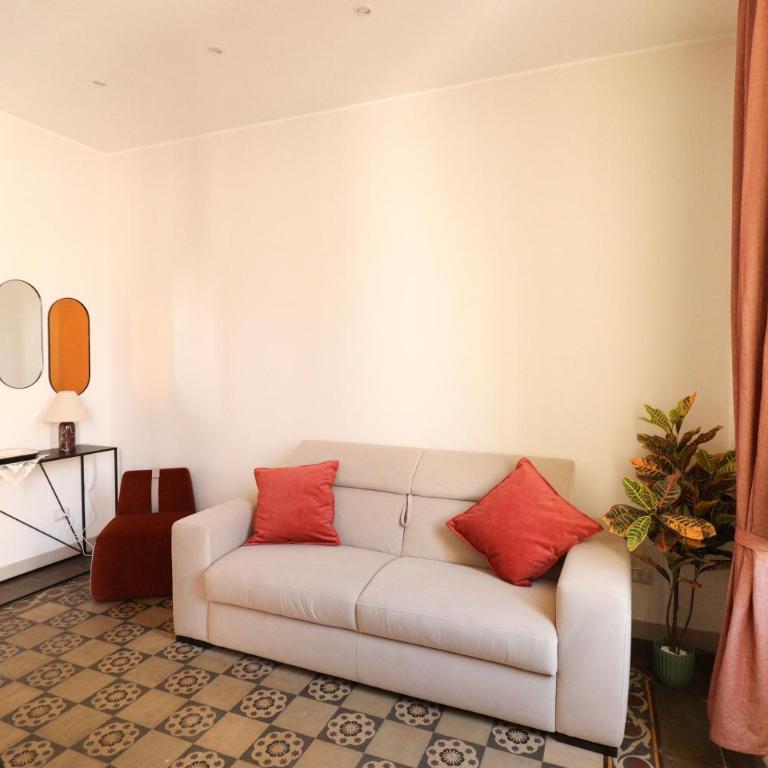 Appartamenti centro città Downtown Aitne - One-Bedroom House - 24