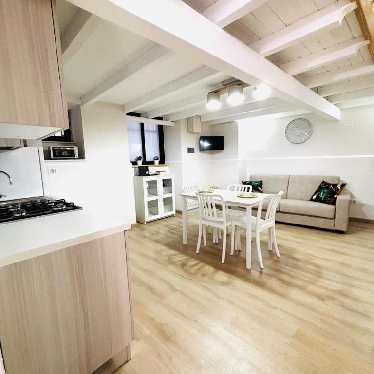 Ariel House - One-Bedroom House - 13