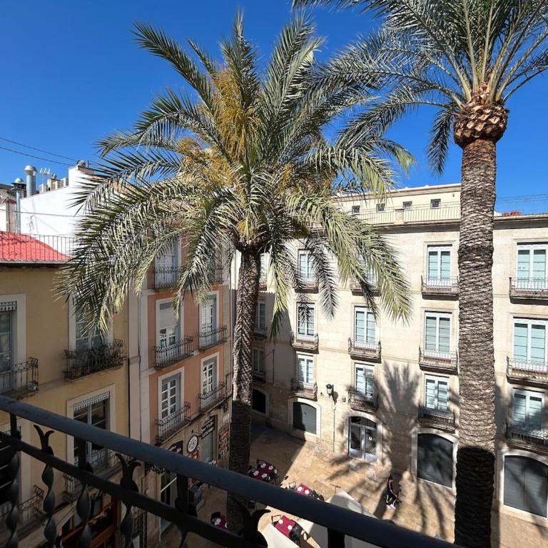 Santa Faz 3 IZQ Plaza Centro Alicante 6 Huéspedes - Three-Bedroom Apartment - 1