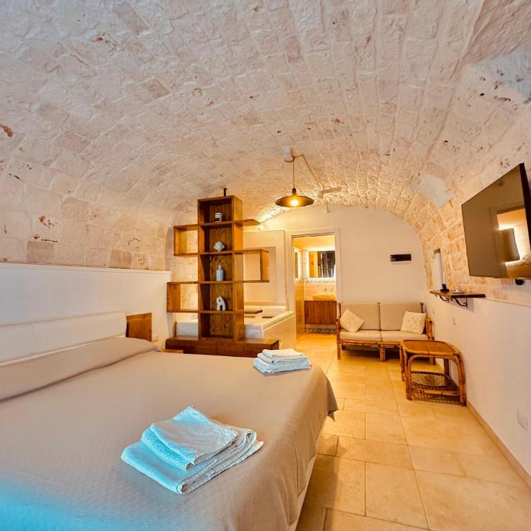 Agape B&B Monopoli - Camera King con Vasca Idromassaggio - 19