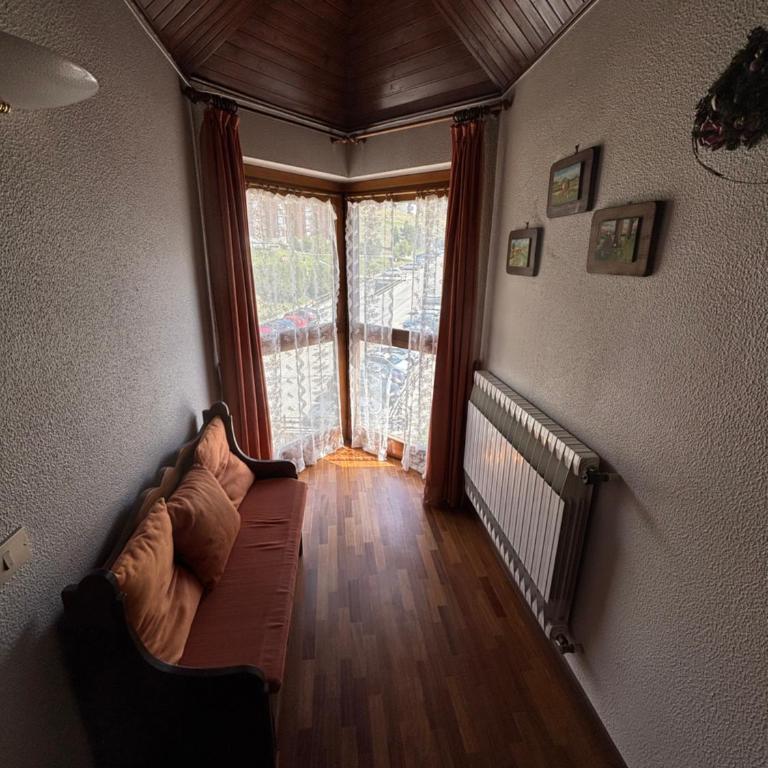 Appartamenti Giomein Rododendro - ad un passo dalle piste e vicino al centro di Cervinia - Appartamento con 2 Camere da Letto - 13