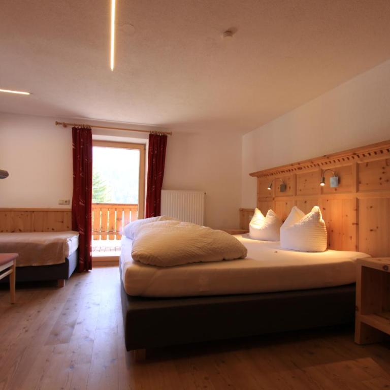 Pension Waldesruh - Dreibettzimmer - 6