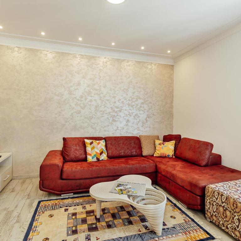 Old Town Charm - Herceg Novi - One-Bedroom Apartment with City View - 11