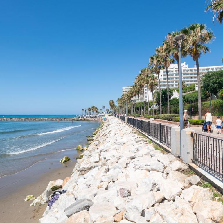 In front of SEA & CENTER - Apartamento de 2 dormitorios con balcón y vistas al mar - 5