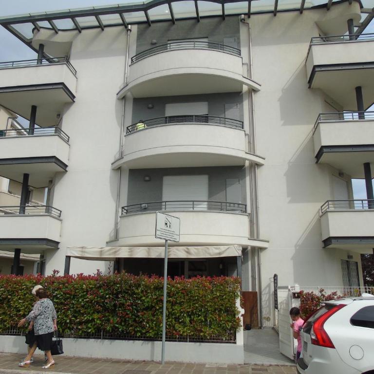 Appartamento Asia Torre Pedrera - Apartment with Garden View - 17