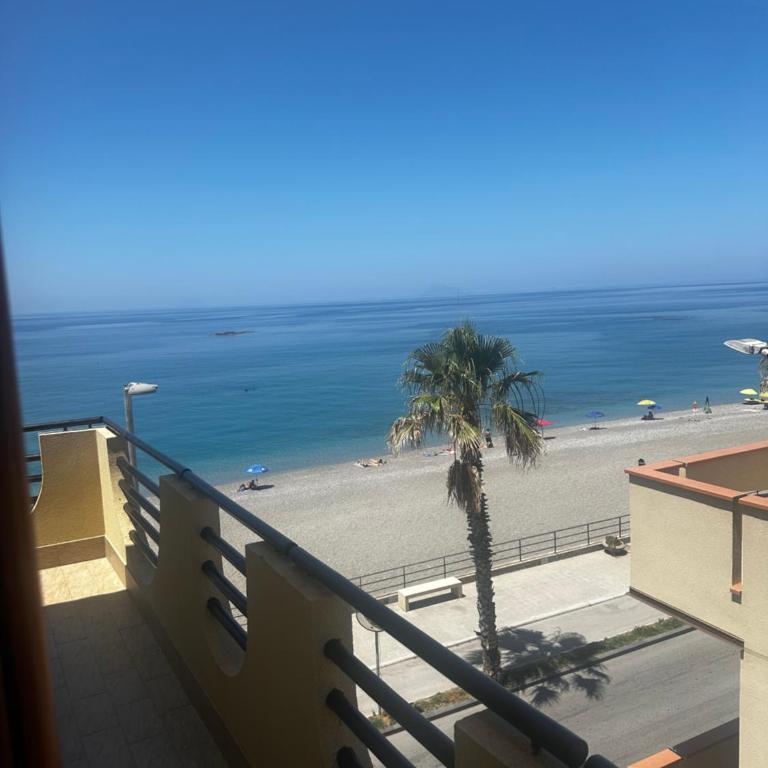 La finestra di Anna sul mare - Appartamento con 2 Camere da Letto - 7