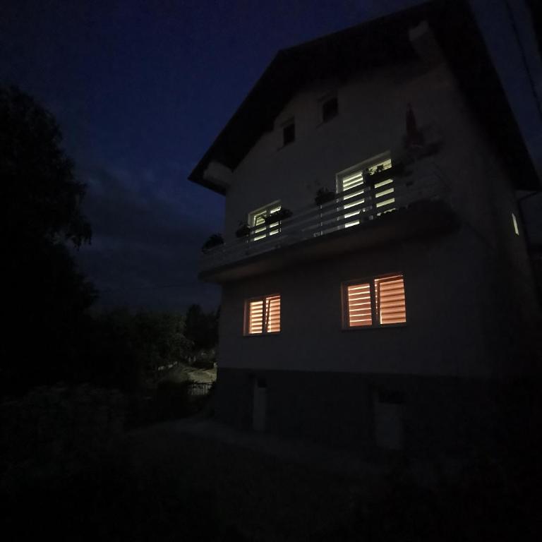 Ilidza Nature Home - Kuća sa 4 Spavaće Sobe - 32