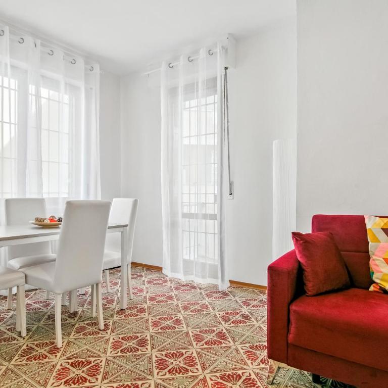 lnd 3- 2 Camere con Balcone, Ascensore e Parcheggio - Appartamento con 2 Camere da Letto - 1
