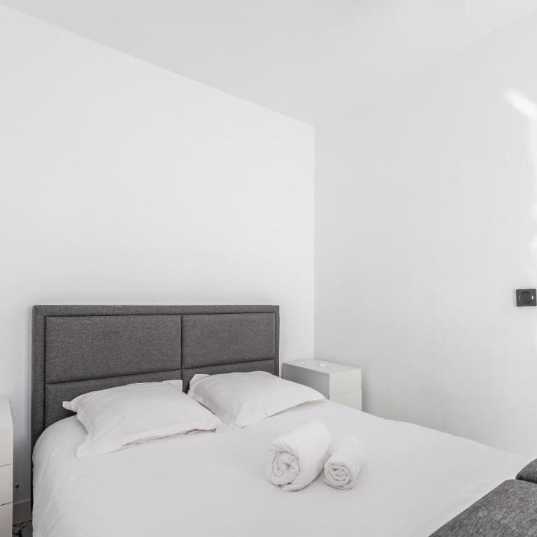 LB Vacation Rentals I A Quiet Place with Terrace in the Heart of Cannes - Apartment mit 1 Schlafzimmer - 15