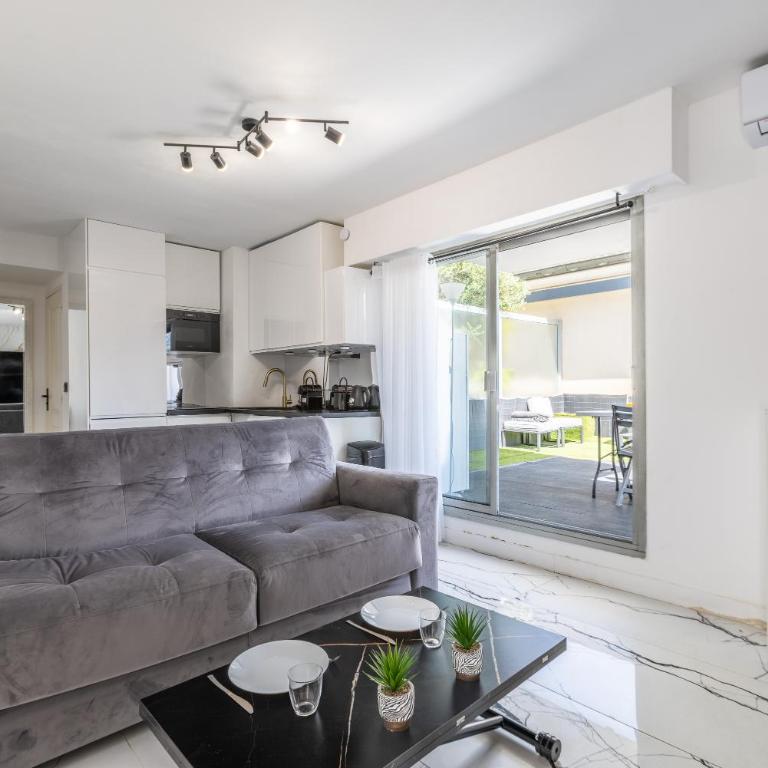 LB Vacation Rentals I A Quiet Place with Terrace in the Heart of Cannes - Apartment mit 1 Schlafzimmer - 6