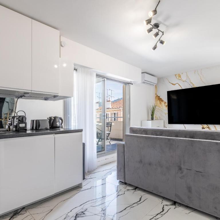 LB Vacation Rentals I A Quiet Place with Terrace in the Heart of Cannes - Apartment mit 1 Schlafzimmer - 3