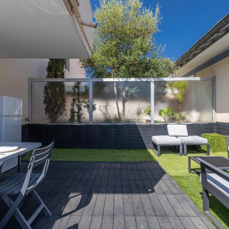 LB Vacation Rentals I A Quiet Place with Terrace in the Heart of Cannes - Apartment mit 1 Schlafzimmer - 25
