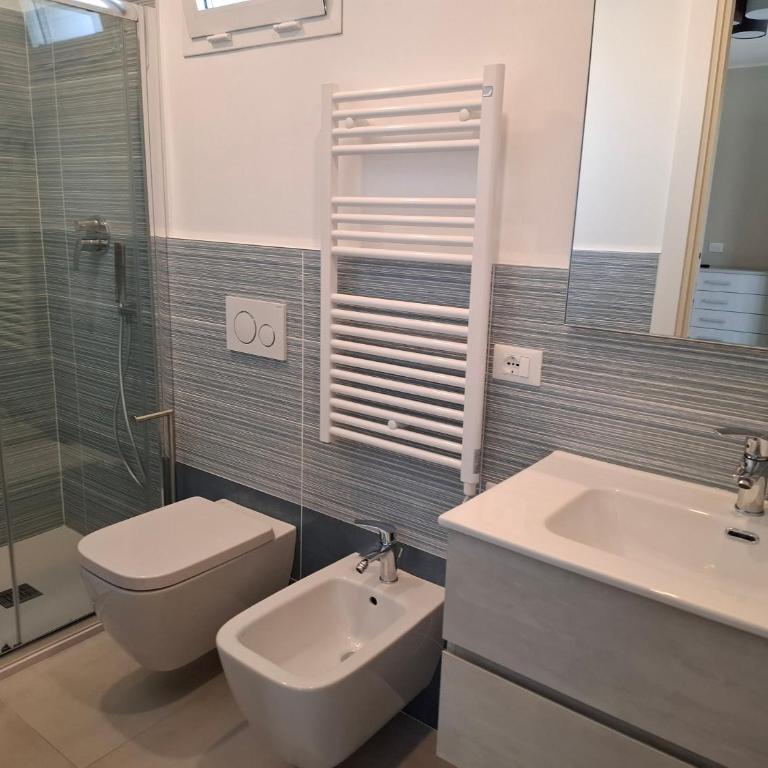 Nuovissimo Appartamento - grande terrazza - ground floor 2 - Appartamento con 2 Camere da Letto - 2