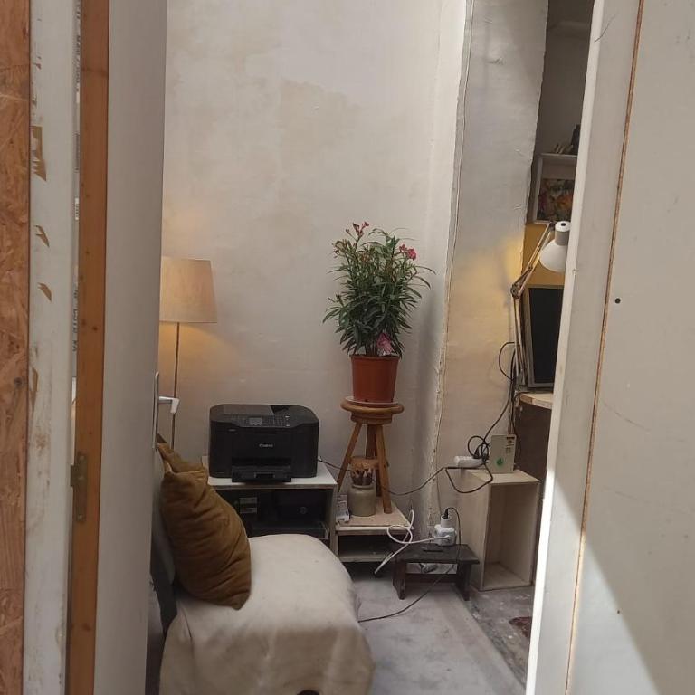 Studio dans un atelier d'artiste - Appartement 1 Chambre - 9