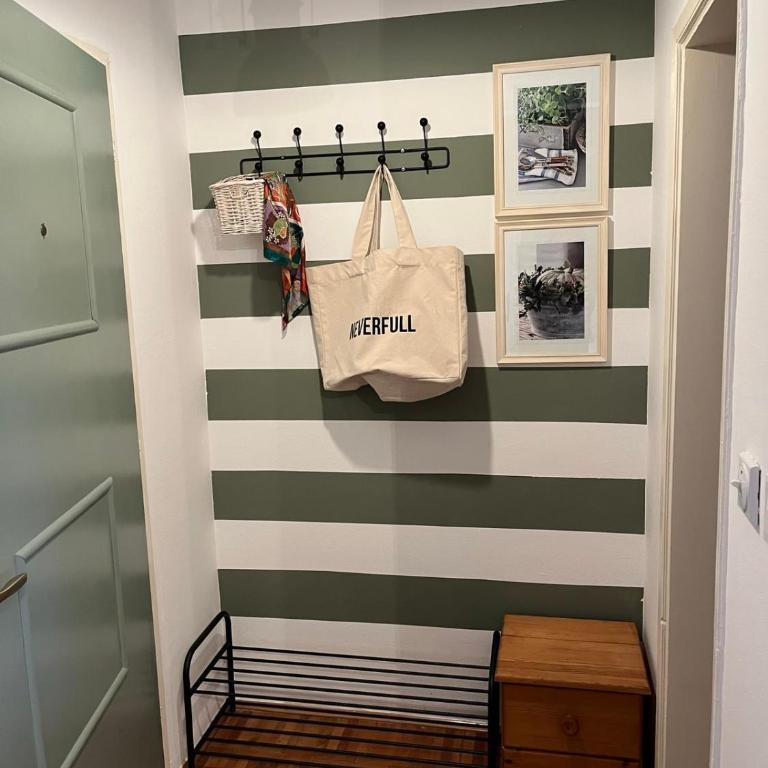 Cozy studio apartment - One-Room Studio with Small Separate Kitchen - 5