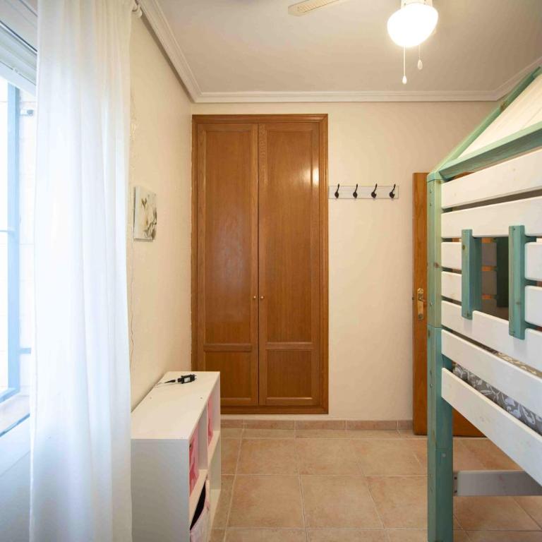 Villa with private garden 200m from the sea - Casa de 3 dormitorios - 16
