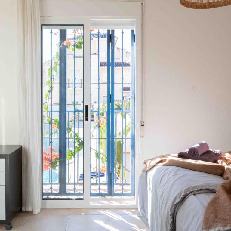 Villa with private garden 200m from the sea - Casa de 3 dormitorios - 20