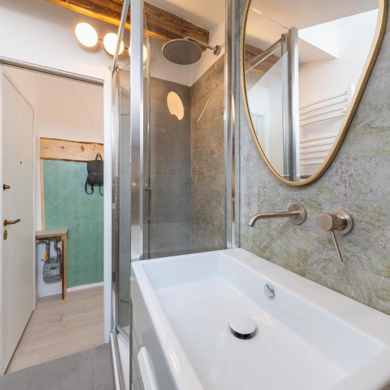 Central Station Suite - Duomo 15 min - Appartamento Suite - 23