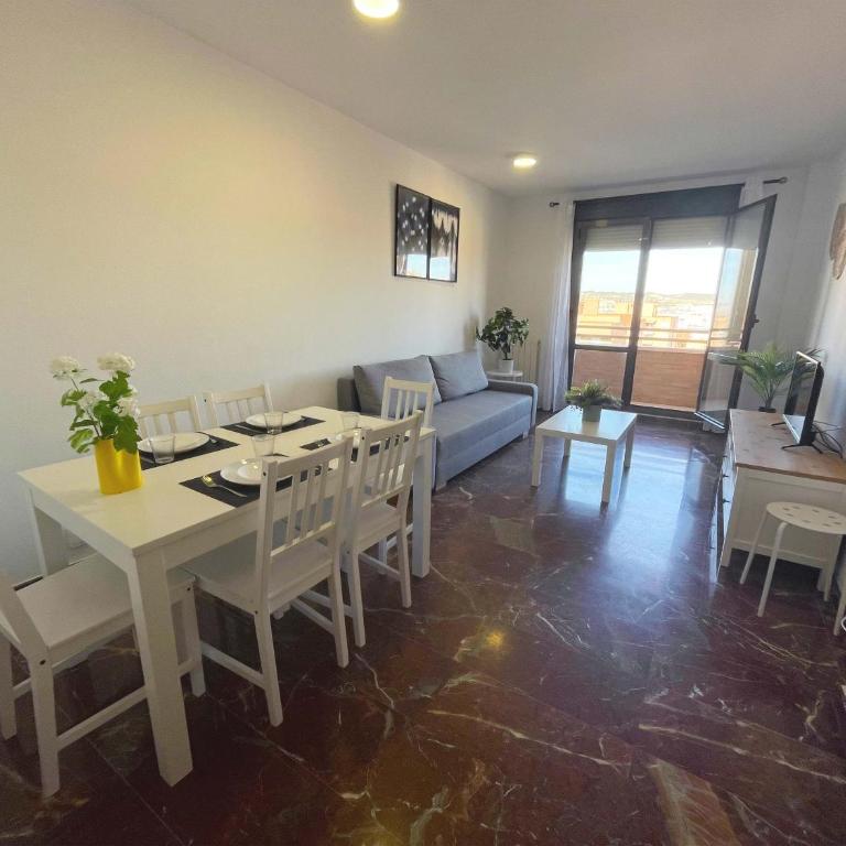 Apartamentos Zaragoza Suites El Pilar 3000 - Apartment mit 2 Schlafzimmern - 3