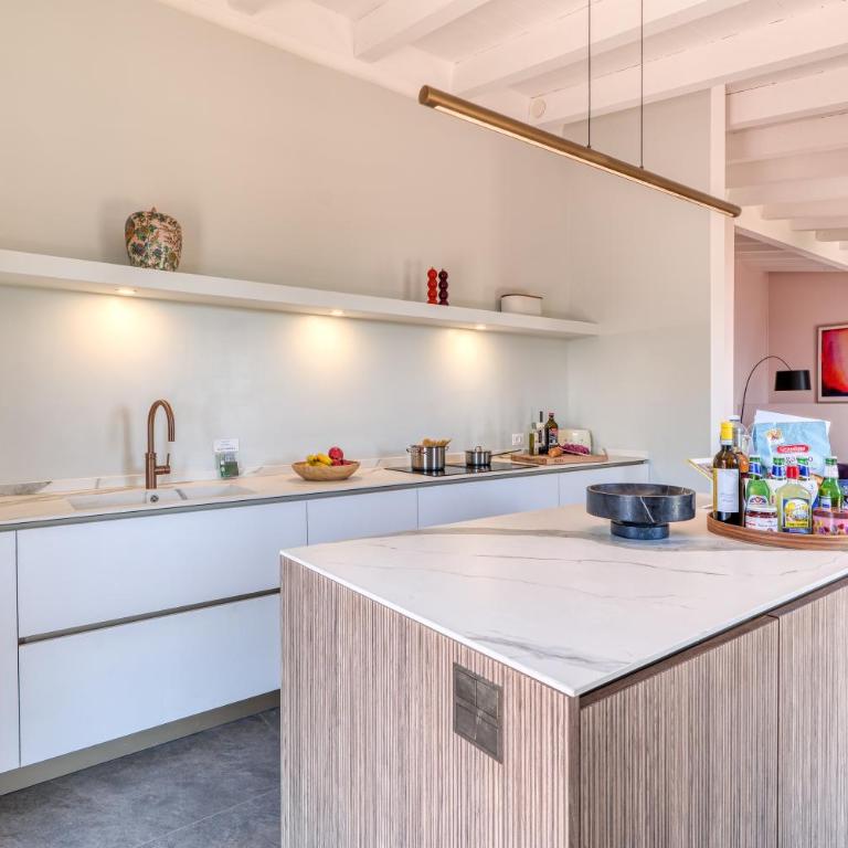 Villa Belvedere Condor - Villa with Private Pool and Sea View 1 - 23