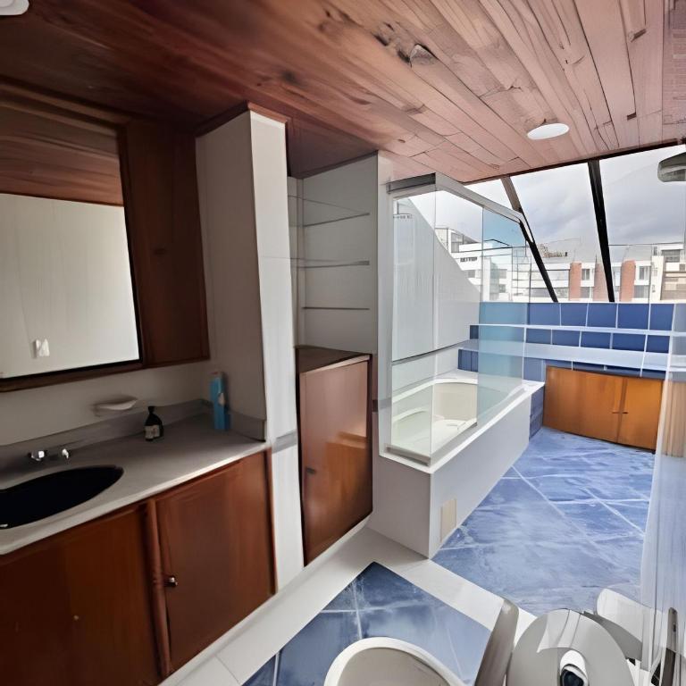 Luminoso Dúplex con Terraza - Apartamento - 6