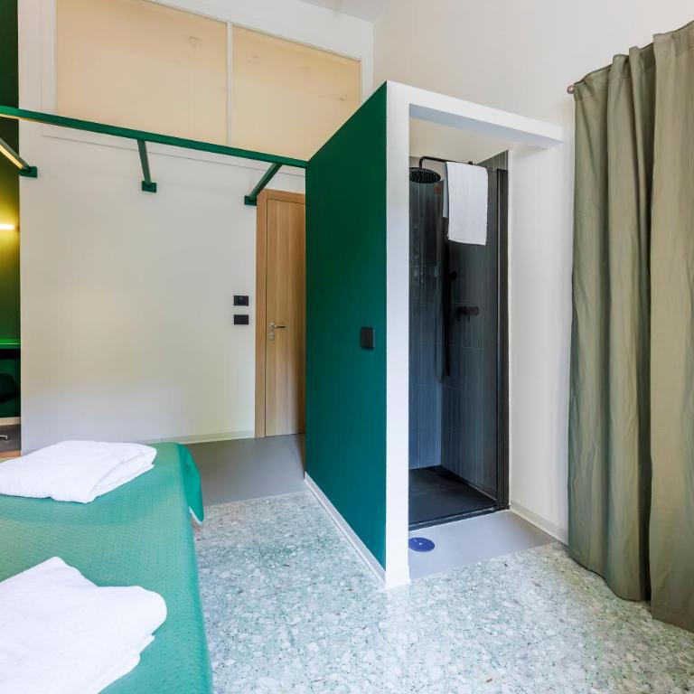 Assoli House - Triple Room with Terrace - 9