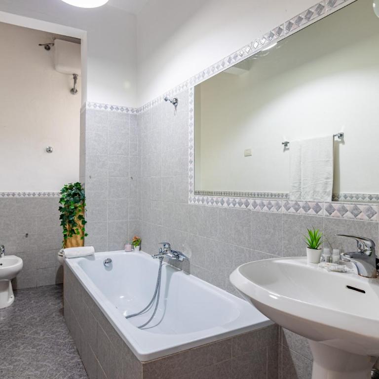 brd 43 3- Central Apt Ponte Vecchio, 3BR Elevator - Appartamento con 3 Camere da Letto - 11