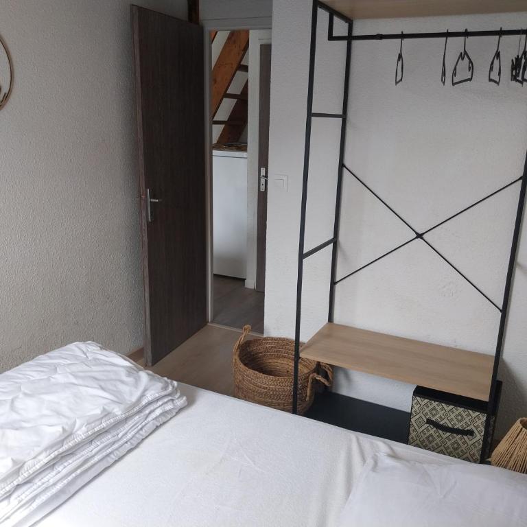 Biscarrosse-plage jolie maisonnette avec terrasse privative - 200m de la plage - Appartement 1 Chambre avec Terrasse - 9