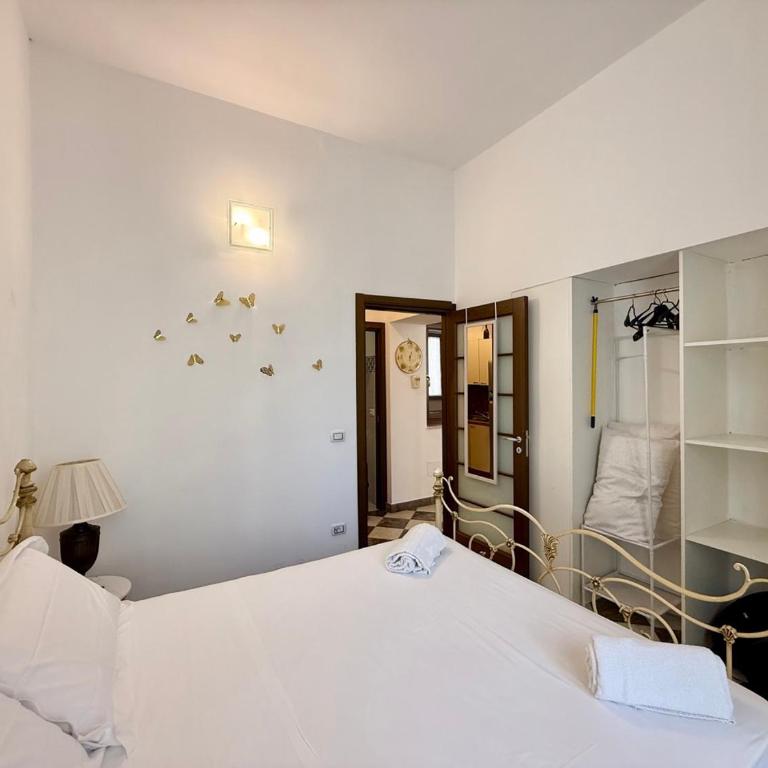 La Rosa Bianca della Vucciria - One-Bedroom House - 9