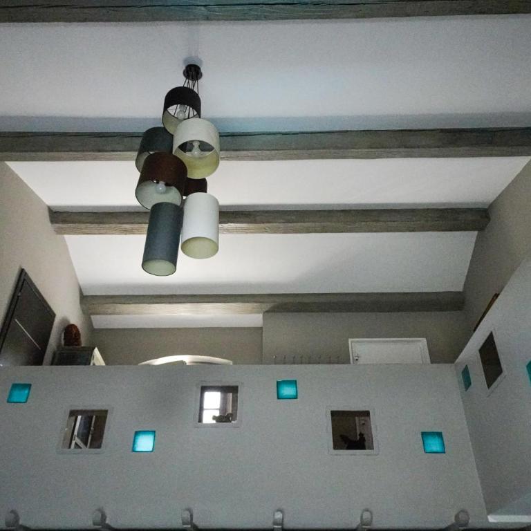 Belle maison avec piscine dans les hauteurs à Saint Raphael - Villa Deluxe - 15