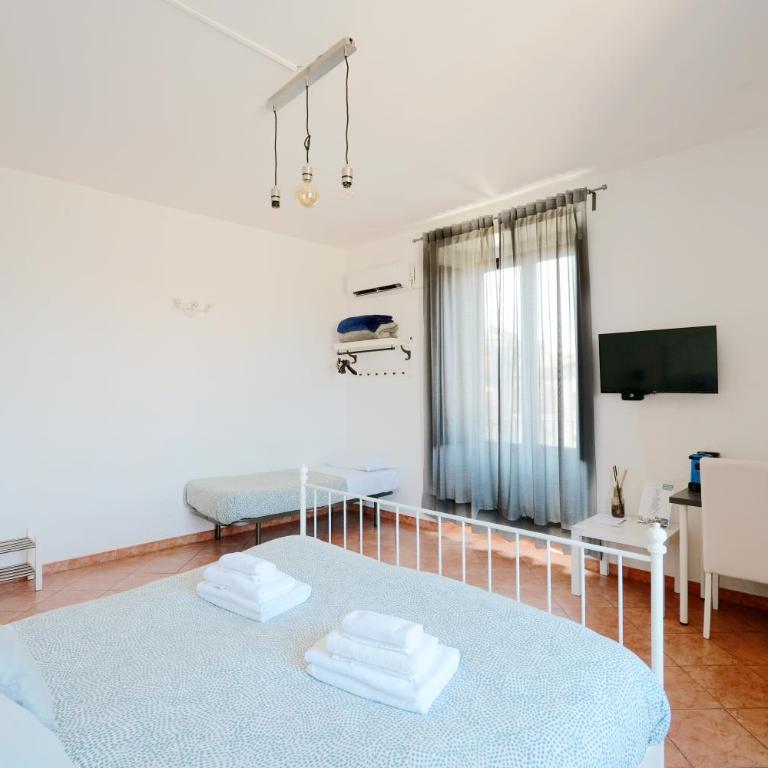 Palazzo Currò - Triple Room with View - 5