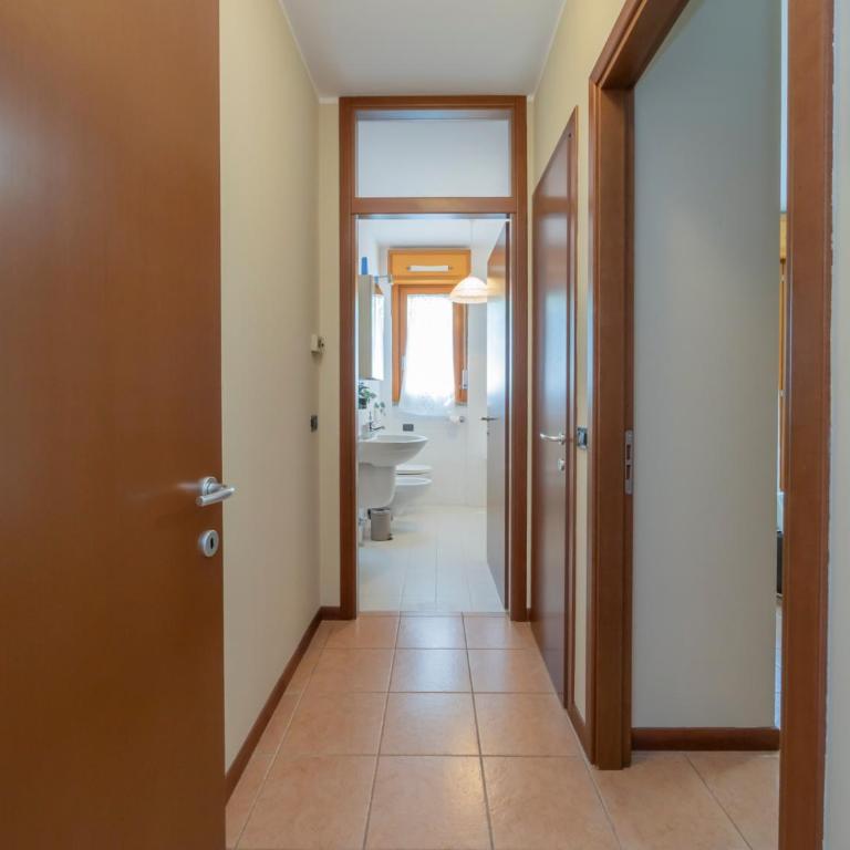 Spazio Breda - Free Parking, Private Garage, Metro M1, Balcony, 4 Guests - Appartamento con 1 Camera da Letto - 43