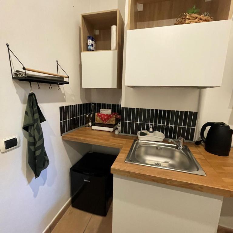 Casa Amicitia Piazza di Spagna - Appartamento con 1 Camera da Letto - 13