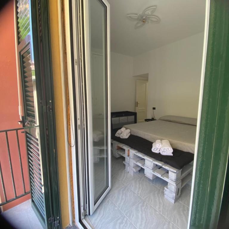 Casa Vico ai due Mari, Centro storico a soli 160metri dalla Baia del Silenzio - Two-Bedroom Apartment - 9