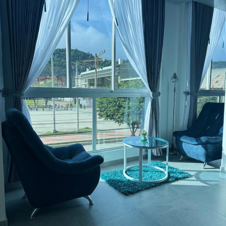 Sky Suite - One-Bedroom Apartment - 18