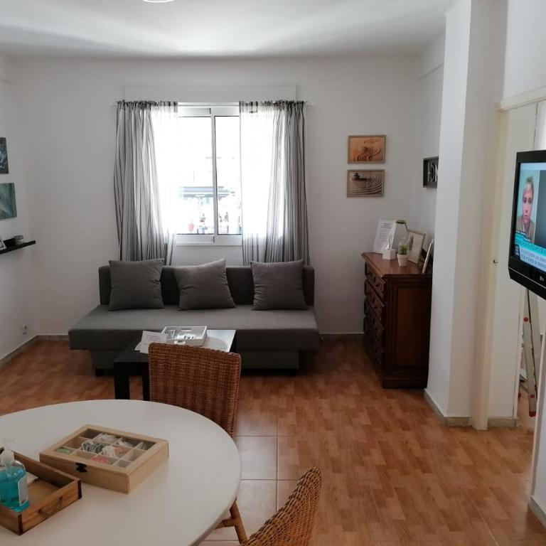 Apartamento cerca de la Ciudad de las Ciencias - Apartamento - 10