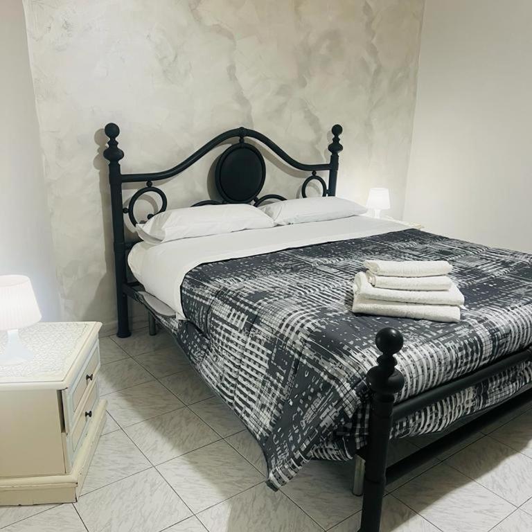 House Futura - Appartamento con 2 Camere da Letto - 1