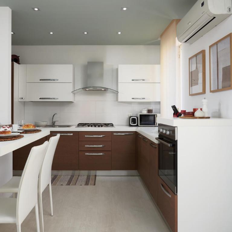 LunaNera Suite - Sea View beach at 20 mt - Three-Bedroom Superior Apartment - 12