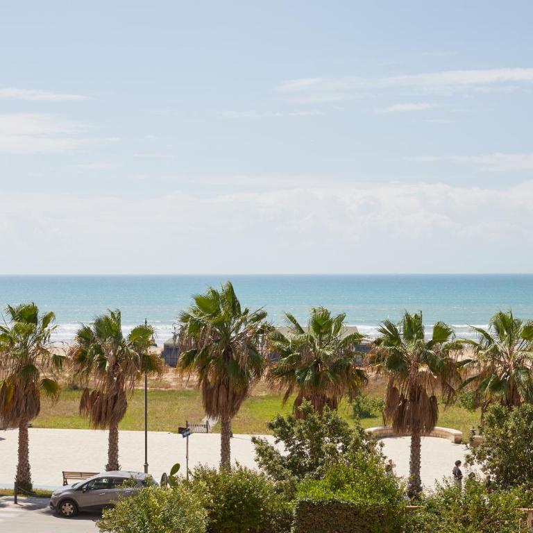 LunaNera Suite - Sea View beach at 20 mt - Three-Bedroom Superior Apartment - 1
