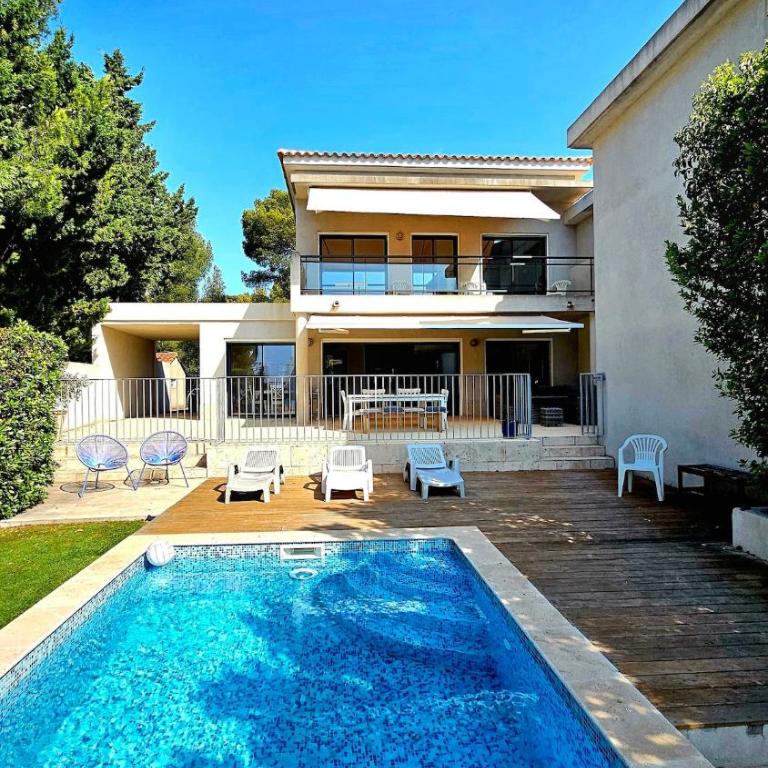 Cassis Villa 2-8 persons 4 Bedrooms - Villa avec Piscine Privée - 4