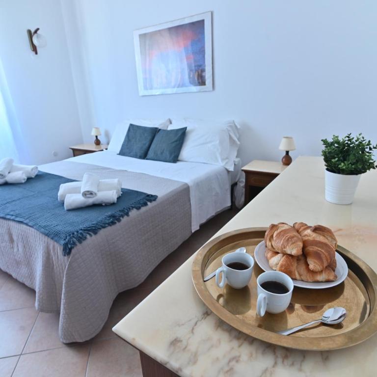 IzzHome TriHappy - Appartamento con 2 Camere da Letto - 1