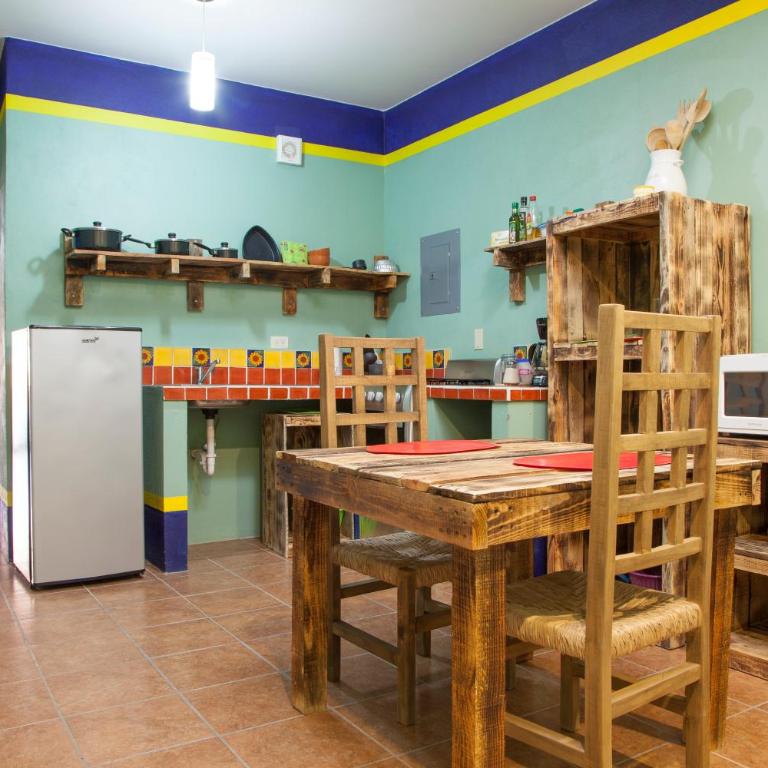 Casa Juarez B&B - One-Bedroom Apartment with Pool View No Breakfast - 5
