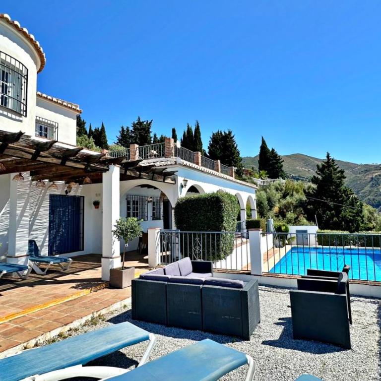 Villa Málaga con Piscina Vallada, Barbacoa y hermosas vistas by AndaraHolidays - Villa - 2