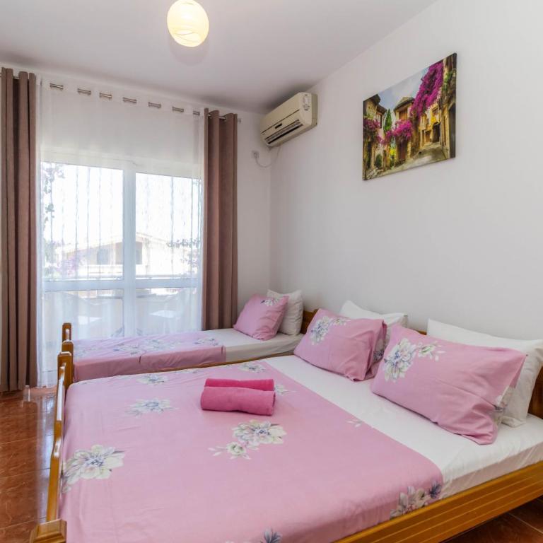 Apartments Asl - Apartment with Balcony - 1