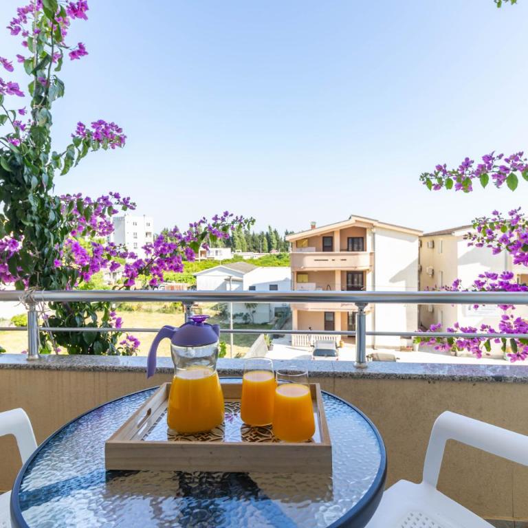 Apartments Asl - Apartment with Balcony - 11