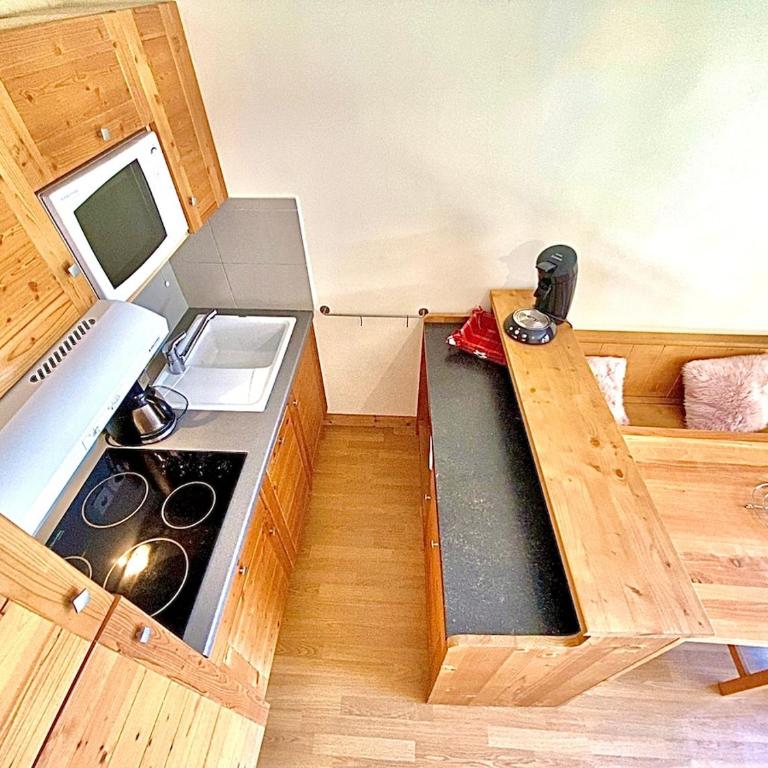 VARS aux pieds des pistes Appartement T2 4 personnes Résidence Le Hameau des Rennes 4 étoiles avec piscine et parking privés - Appartamento con 1 Camera da Letto - 16