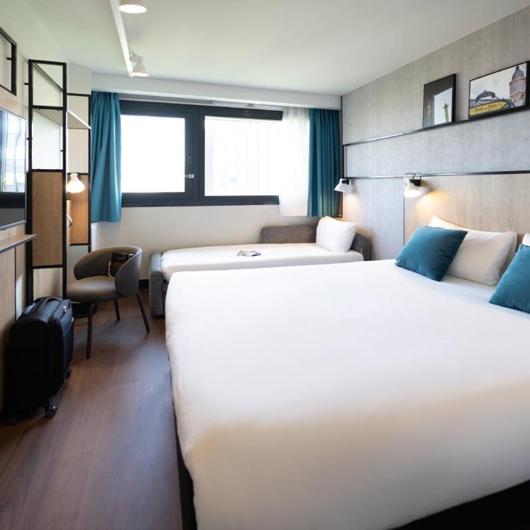ibis Paris Gare de Lyon Diderot - Chambre Triple avec 1 Lit Double et 1 Canapé-Lit - 8