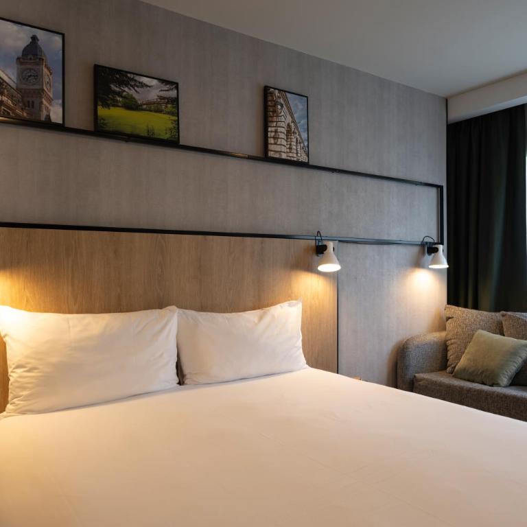 ibis Paris Gare de Lyon Diderot - Chambre Triple avec 1 Lit Double et 1 Canapé-Lit - 10